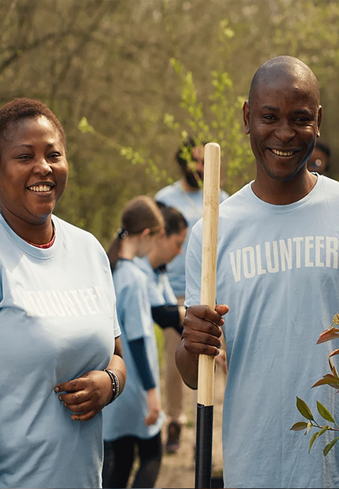 RUDERF volunteers working together with community members